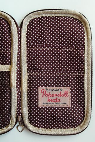 Estuche vintage de niña