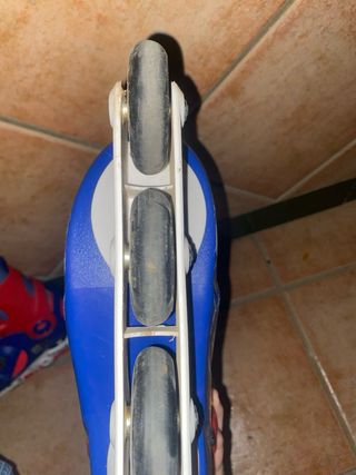 Pattini inline Oxelo blu e rossi