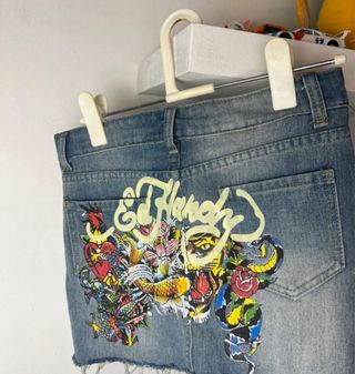 Falda Ed Hardy Vintage Desgastada