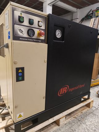Compresor de Tornillo Ingersoll Rand 11 KW