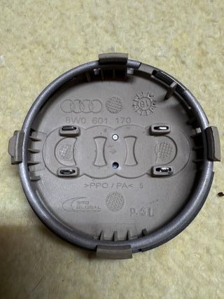 Tapa Bujes Llanta Audi 8W0 601 170