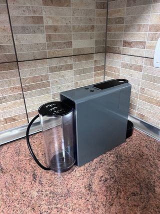 Cafetera Nespresso Essenza Mini Krups