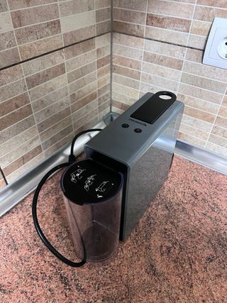Cafetera Nespresso Essenza Mini Krups