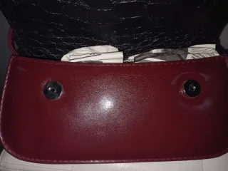 Borsetta elegante in pelle rossa