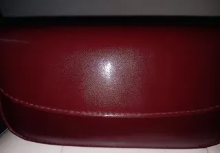 Borsetta elegante in pelle rossa