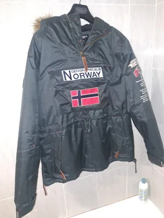 Abrigo Geographical Norway Talla M