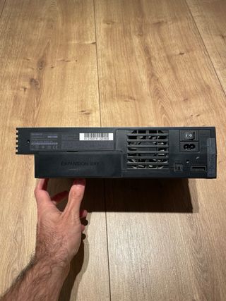 PS2 Fat Negra + 4 Mandos + 3 cables