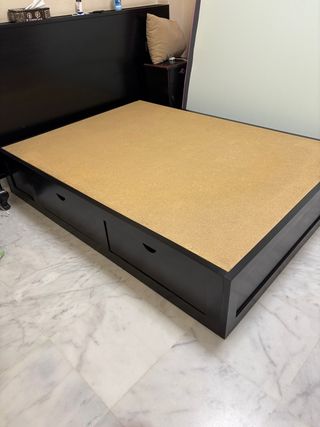 Cama de madera a medida con 4 cajones