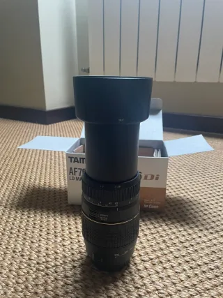 Teleobjetivo Tamron AF 70-300mm F/4-5.6 Di