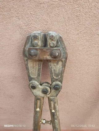 Tijeras de ferrallas robustas