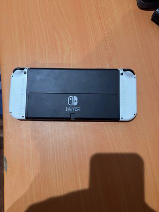 Nintendo Switch OLED Bianca