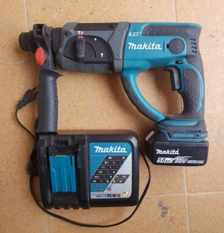 Taladro Rotomartillo Makita DHR202