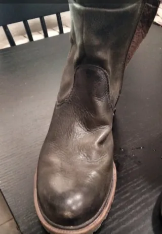 Stivali in pelle da donna