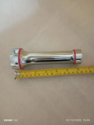 Torcia portatile argento e rosso