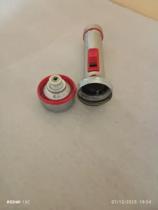 Torcia portatile argento e rosso