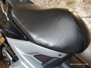 Scooter Yamaha Aerox R