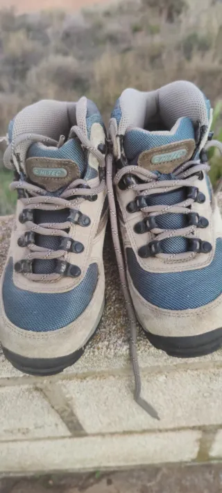Botas de montaña Hi Tec talla 37