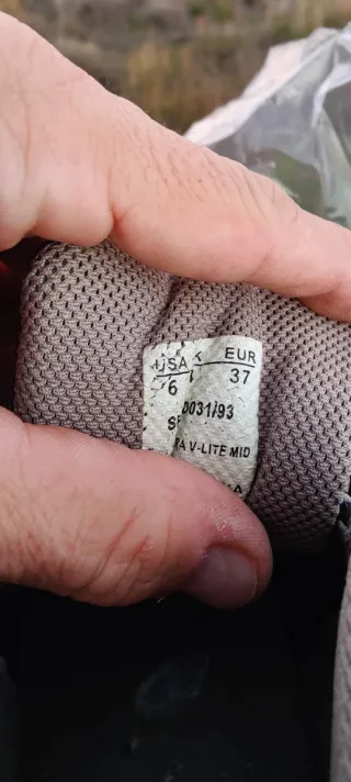 Botas de montaña Hi Tec talla 37