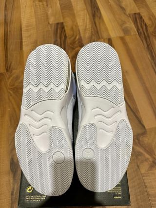 Jordan Max Aura 2 Scarpe da Ginnastica Bianche