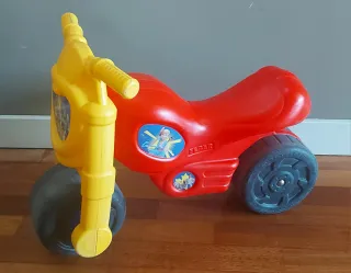 Moto Feber Toy Story 4 Correpasillos