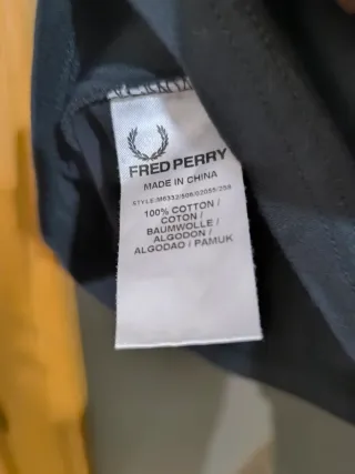 Camiseta Fred Perry Negra