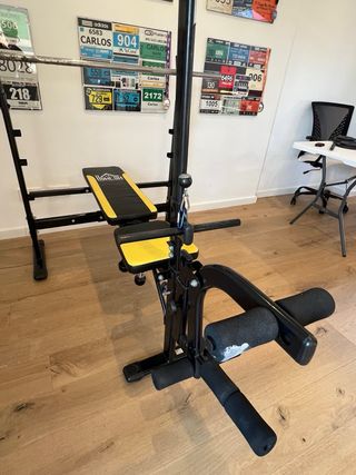 Banco de pesas con polea