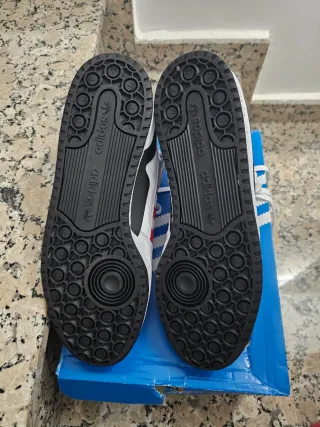 Zapatillas Adidas Forum Mid Blancas Rojas