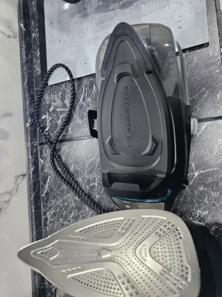 Rowenta Silence Steam Pro Centro de Planchado