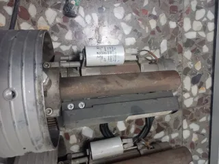 2 Motores para Puertas/Persianas