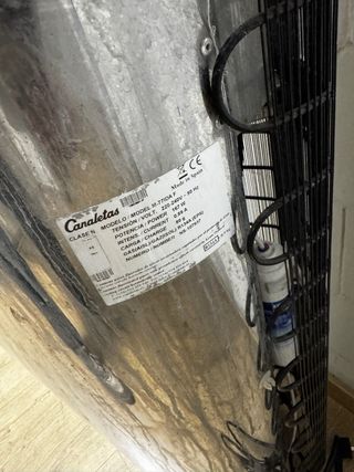 Dispensador de agua Canaletas