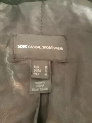 Cazadora bomber corta Mango Talla M