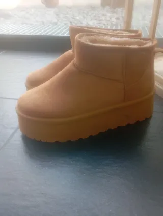 Botas australianas de pelo beige