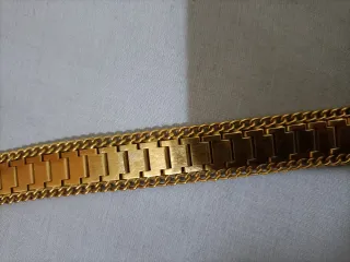 Pulsera vintage dorada