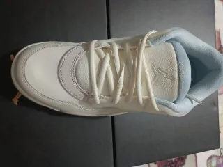 Zapatillas Nike Air Jordan Gris y Blanco