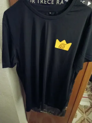 Camiseta Negra XL Naruto x Burger