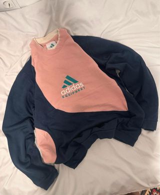 Sudadera Adidas Equipment Azul y Rosa