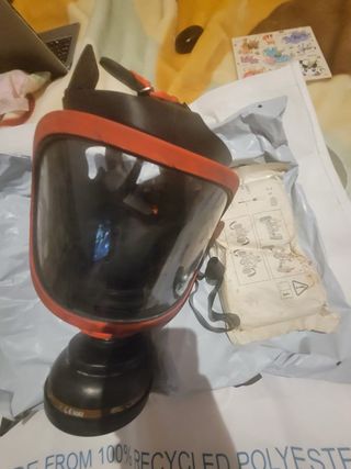 Mascarilla de protección facial