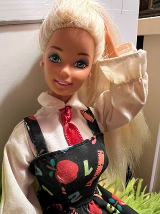 Barbie Maestra Vintage Bionda