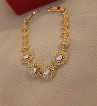 Pulsera chapada en oro con circonitas