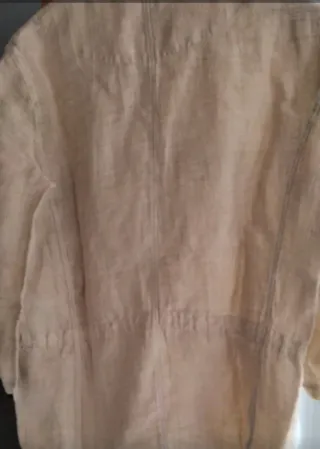 Camisa beige de lino