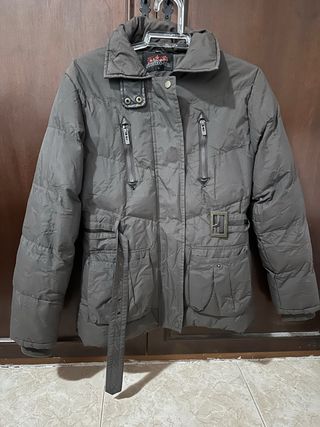 Chaqueta de invierno gris