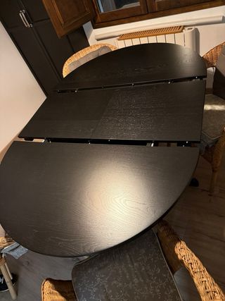 MESA REDONDA EXTENSIBLE COMO NUEVA