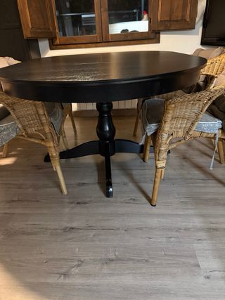 MESA REDONDA EXTENSIBLE COMO NUEVA