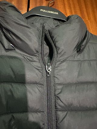 Chaqueta Invierno Pull&Bear Negra