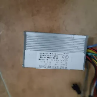 Controladora de motor para patinete eléctrico