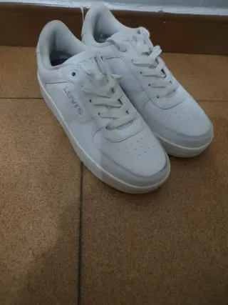 Zapatillas Levi's Blancas  EUR 54.95