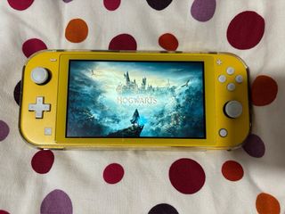 Nintendo Switch Lite Gialla