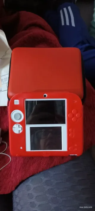 Nintendo 2DS Rossa