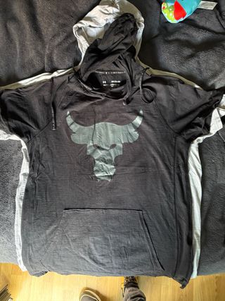 Camiseta Under Armour Negra Talla S/M