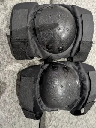 Protecciones manos, codos y rodillas